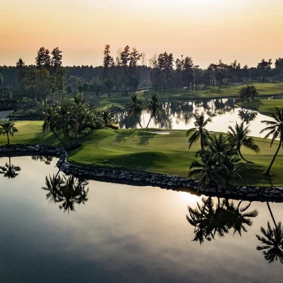 alpine_golf__sports_club_water_green